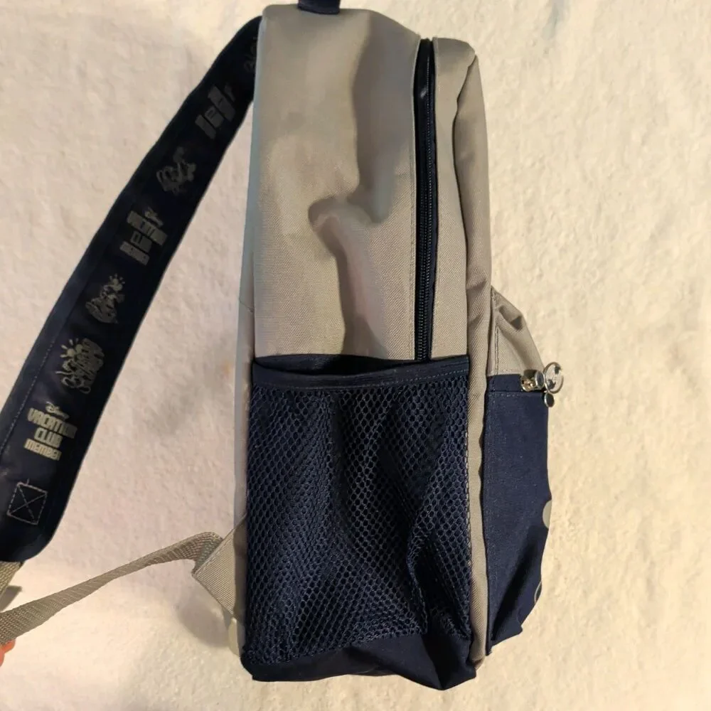 Disney Vacation Club Member Backpack Gray Blue Mickey Mouse Zipper Pockets